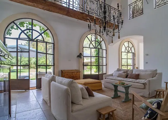 Provencal With Pool In Montferrier-sur-Lez