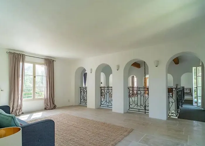 Provencal With Pool In Montferrier-sur-Lez